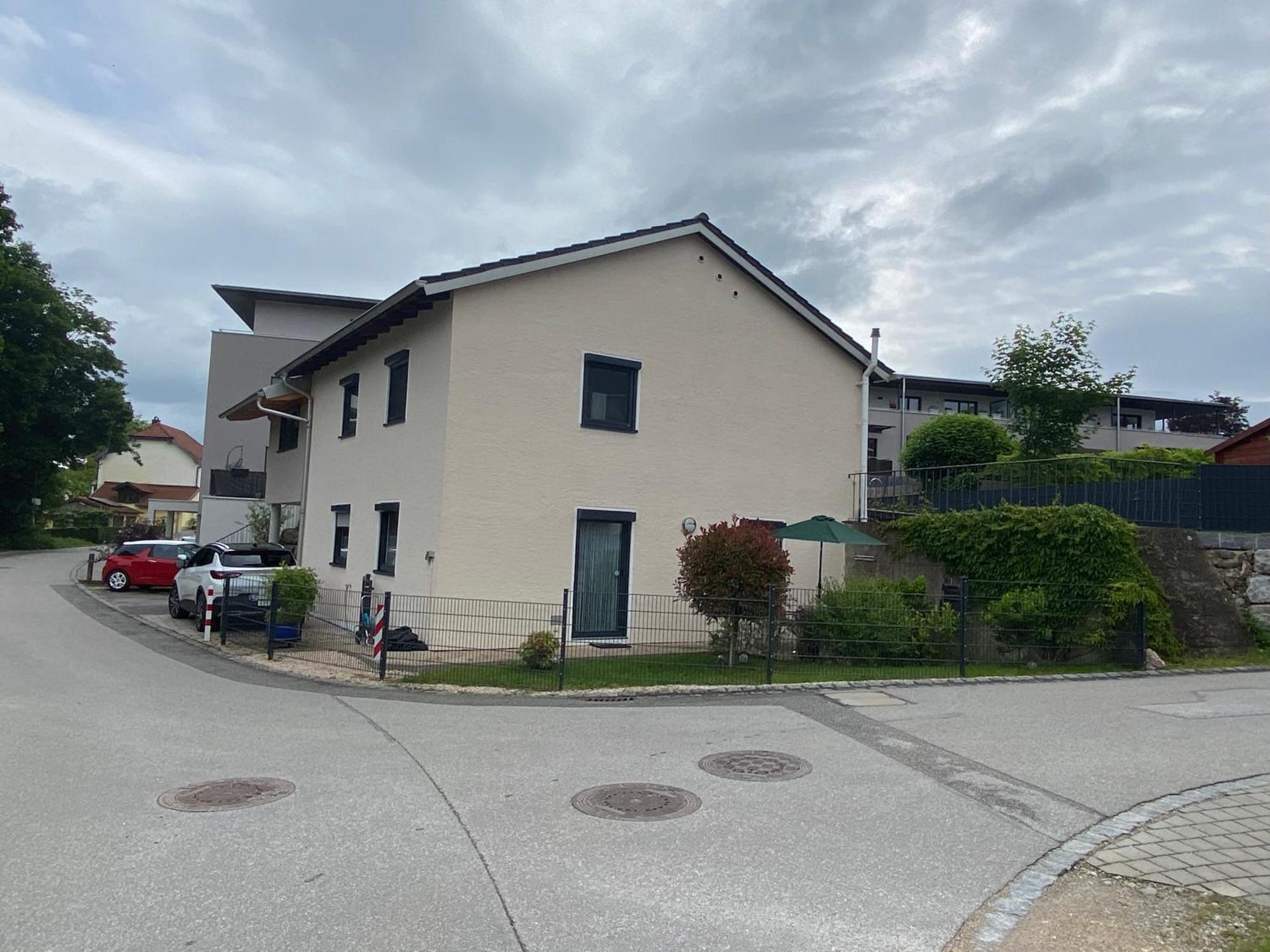 Ferienwohnung Mit Salzachblick Laufen Esterno foto